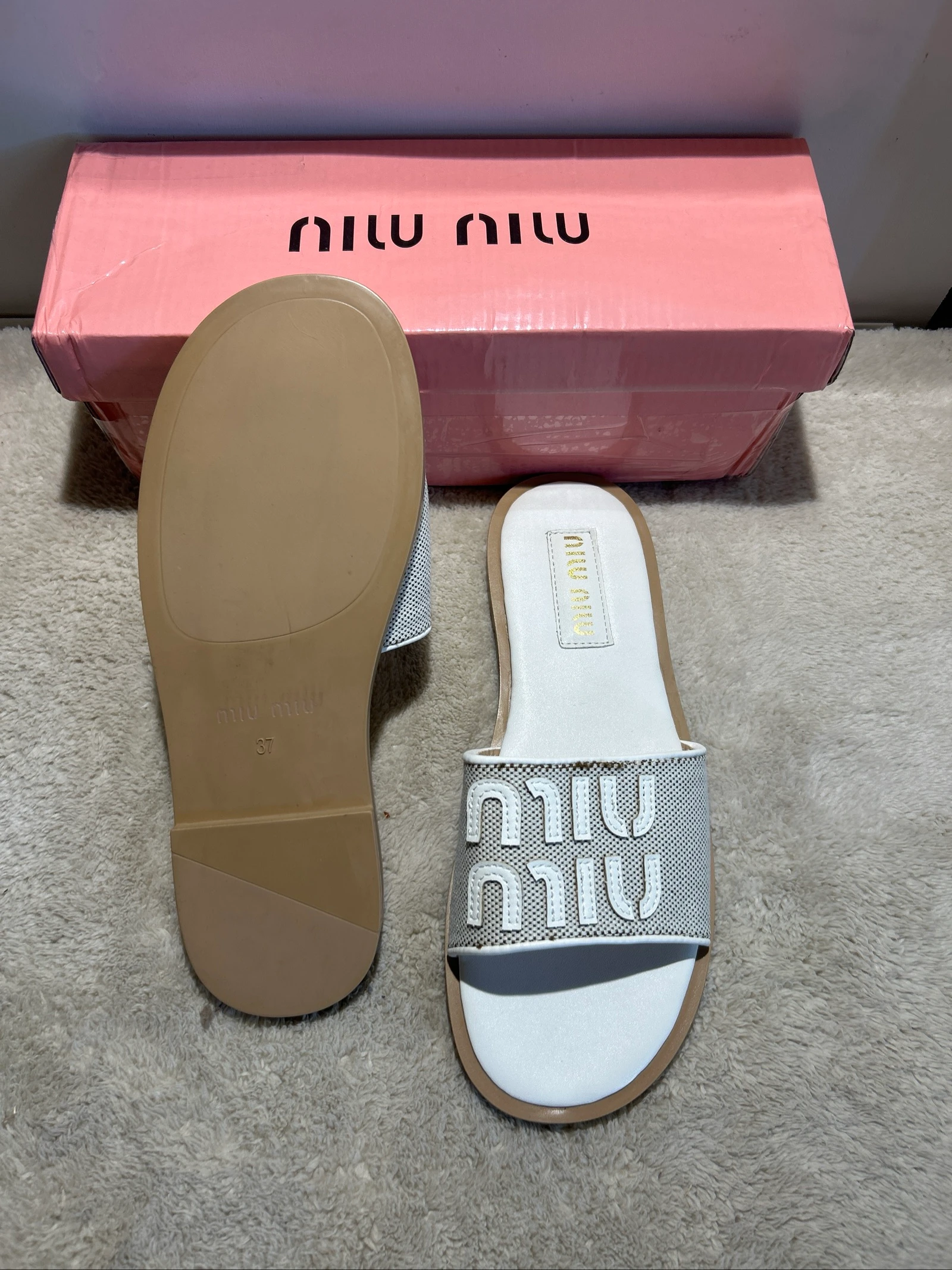 Claquettes femme T37 – photo 2